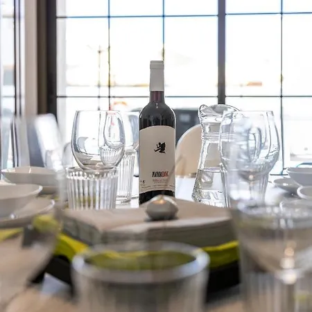 Villa Ideal For Family Holidays, Near And Golf- Casa *